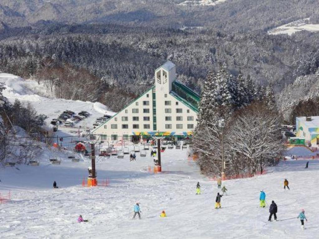 Washigatake Kogen Hotel Rainbow Gujo Exterior photo