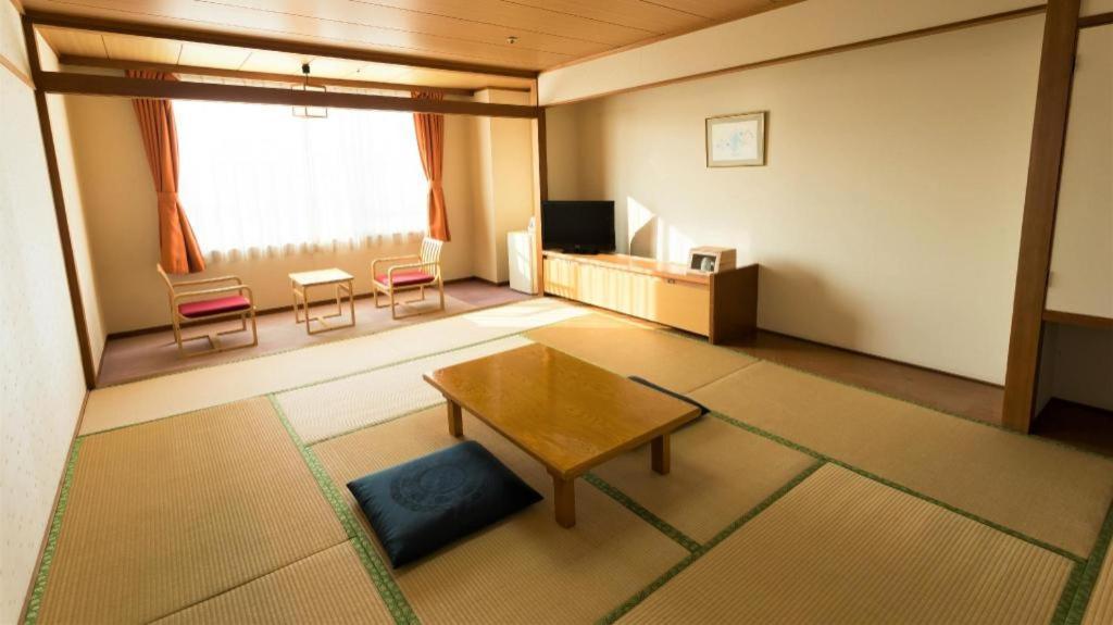Washigatake Kogen Hotel Rainbow Gujo Exterior photo